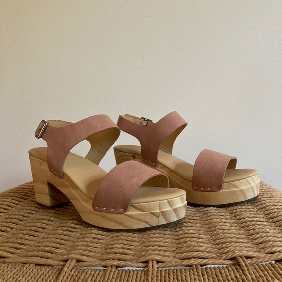 Nisolo Shoes - Brand New Nisolo Clogs Size 7 with Leather Care Kit